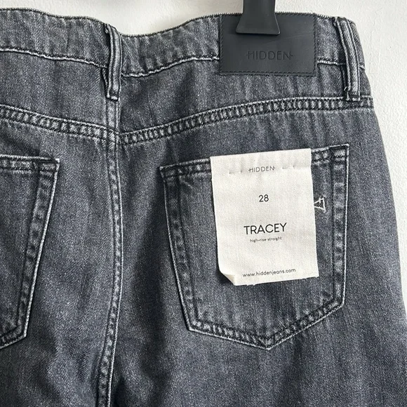 BNWT Hidden Tracey High Waist Straight Leg Cargo Jeans size  28 - Picture 6 of 6